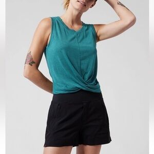 Athleta Breezy Twist Tank in Borealis Green Small